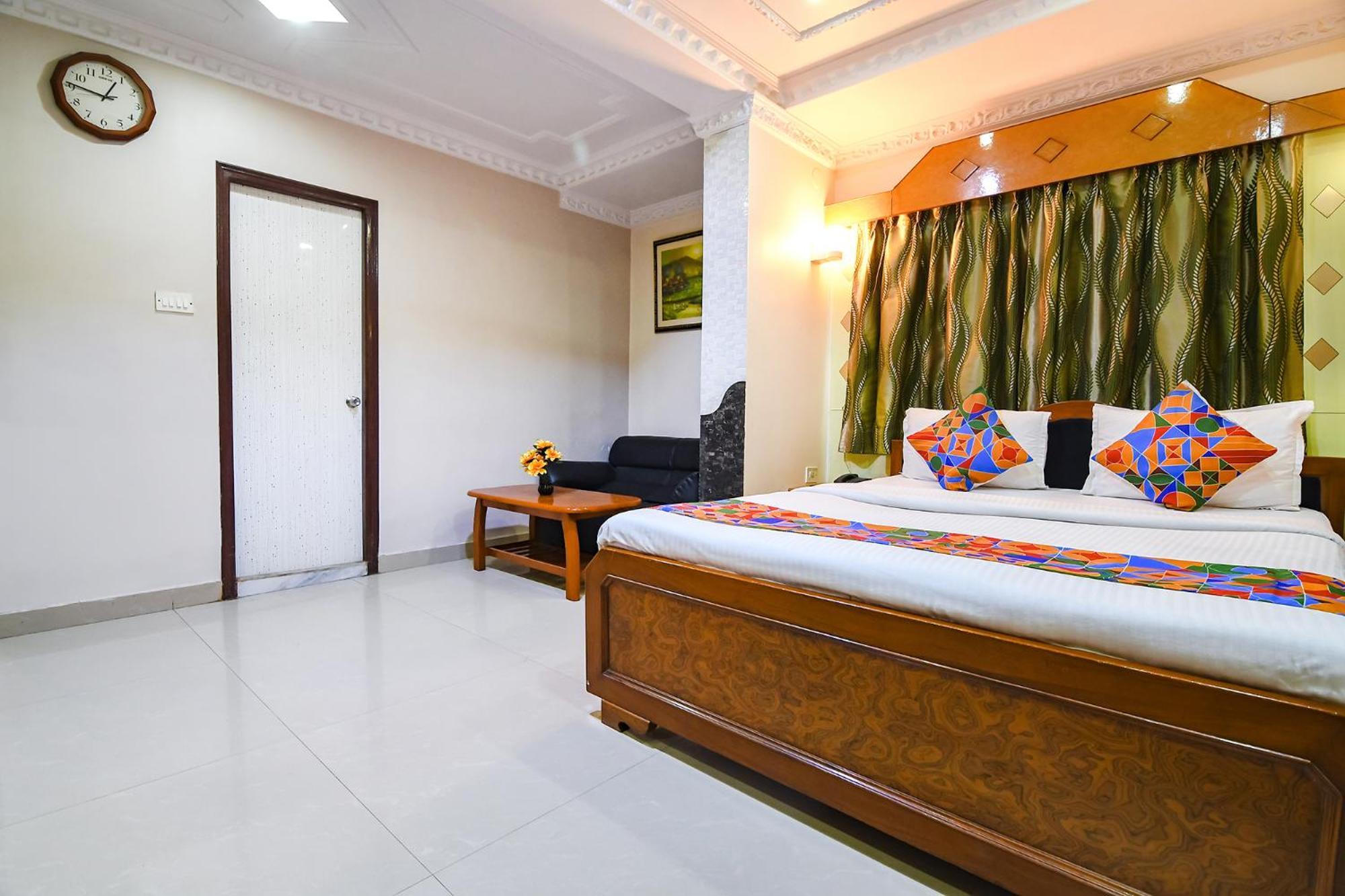 Fabexpress Wild Orchid - 800M From Medica Superspecialty Hospital Hotel Calcutta Buitenkant foto