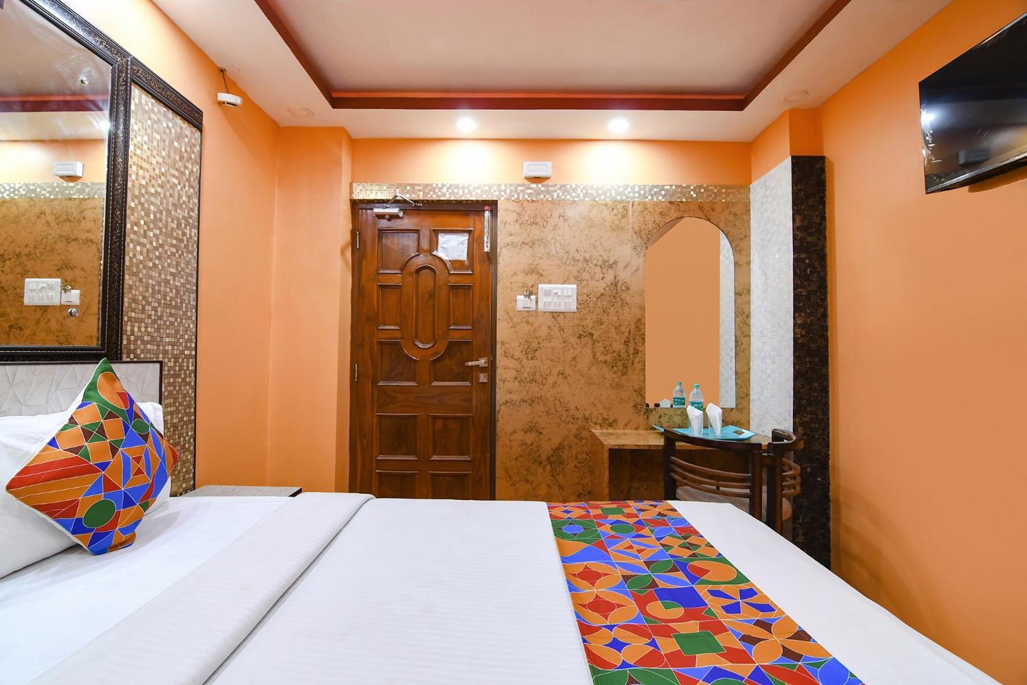 Fabexpress Wild Orchid - 800M From Medica Superspecialty Hospital Hotel Calcutta Buitenkant foto